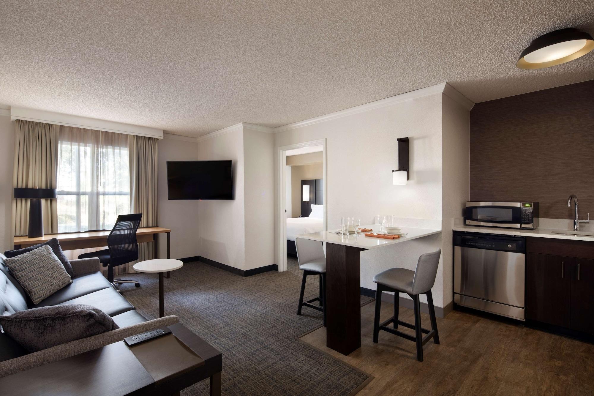 Sonesta Es Suites フレズノ エクステリア 写真